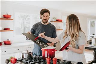 Tình yêu nữ Hổ Cáp nam Bạch Dương: Khó đấy nhưng càng hiểu càng yêu nhiều hơn