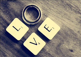 Tử vi hàng ngày 25/8/2019 về tình yêu 12 con giáp: Hạnh phúc có quá xa vời?