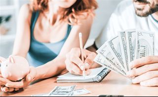 Từ giờ đến rằm tháng Giêng 2020, ai là con giáp được Thần Tài che chở, tiền kiếm về đếm hoài chẳng hết