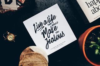 Tử vi hôm nay 23/10/2020 về may mắn của 12 con giáp: Ai có bước tiến lớn?