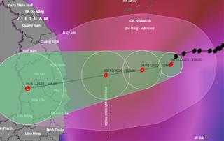 Bão số 10 tăng tốc trước khi đổ bộ Quảng Ngãi - Phú Yên