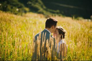 Đào hoa nở rộ, 4 con giáp này nhanh chóng có đôi, gia đạo yên ấm trong năm 2021