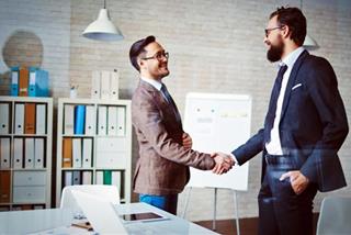 Doanh nhân tuổi Hợi