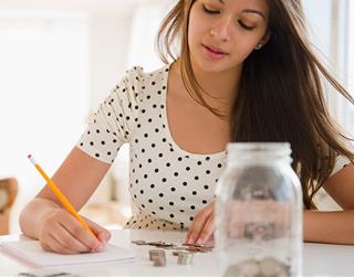 Top con giáp giỏi giữ tiền phòng thân giúp gia đình qua cơn hoạn nạn trong 3 tháng tới