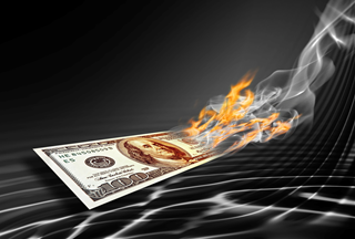 Tử vi hôm nay 30/3/2020: Chòm sao nào phải “méo mặt” vì tiền?