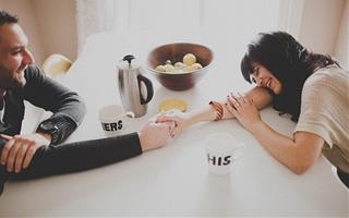 Khi yêu, 12 chòm sao dùng tuyệt chiêu gì để trói chặt được trái tim nửa kia?