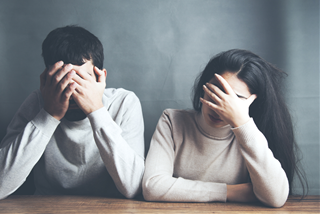 Tử vi hôm nay 5/4/2020: Mâu thuẫn nảy sinh không ngừng, mãi đau buồn vì tình là ai?