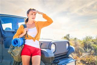 Top 4 con giáp thuận lợi hơn khi đi làm xa trong 2 tháng tới