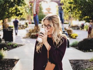 Từ lúc còn nhỏ đến khi trưởng thành, 4 con giáp này như thay đổi thành người khác