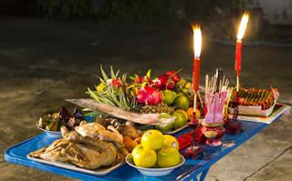 Tháng 7 Âm lịch hàng năm có phải tháng Cô hồn không? Vì sao có quan niệm này?