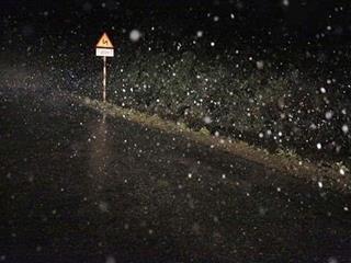 HOT: Tuyết đã rơi ở Y Tý, nhiều người dự đoán sẽ có ở Sa Pa