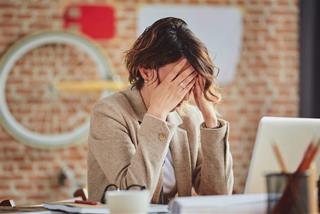 Cuối tuần (16-17/1) bị họa tiểu nhân làm điêu đứng, con giáp này chớ chủ quan kẻo công sức đổ bể