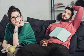 Cuối tuần (23-24/10) tình cảm tiềm ẩn nhiều nguy cơ, con giáp này chẳng thể thờ ơ thêm