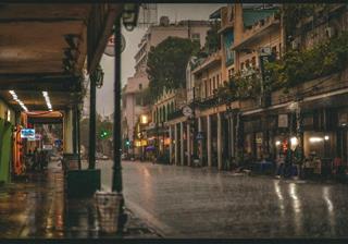 Dự báo thời tiết ngày 1/11/2021: Hà Nội có lúc có mưa, trời lạnh