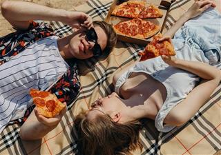 Thích rồi yêu rồi mỗi tội là không dám nói, 12 chòm sao nam sẽ thăm dò tình cảm đối phương ra sao?