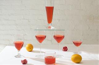 Tử vi tuần mới từ 18 - 24/10/2021 của 12 con giáp: Mão buồn tình, Thân tự tin