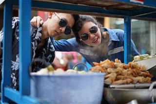 Tử vi hôm nay 5/12/2021 về tình cảm của 12 con giáp: Hợi cứng đầu, Mùi hay dối lòng