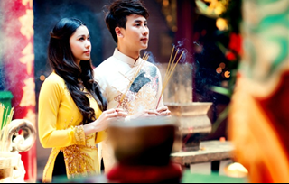 Bài văn khấn cầu duyên ở chùa Hà linh nghiệm: Khi đi lẻ bóng, khi về có đôi