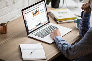 Tử vi hôm nay 1/4/2021 về sự nghiệp của 12 con giáp: Ai dễ đụng độ tiểu nhân?