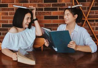 Cũng bởi EQ thấp, con giáp này nhiệt tình có thừa nhưng thường đặt lòng tốt sai chỗ