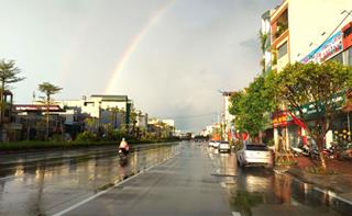 Dự báo thời tiết ngày 9/6/2021: Hà Nội mưa dông rải rác, Đà Nẵng nắng nóng