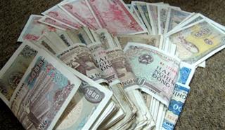 Nên rải tiền trong đám tang hay không? Cẩn thận kẻo gây thêm tội vì thiếu hiểu biết