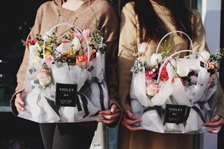 Tử vi thứ 6 ngày 4/3/2022 của 12 cung hoàng đạo: Song Tử dễ chịu, Bạch Dương bứt phá