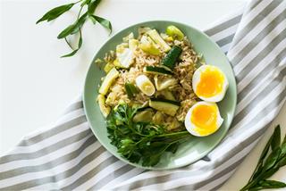 Tử vi thứ 6 ngày 13/5/2022 của 12 con giáp: Tý thành công, Sửu tổn thương