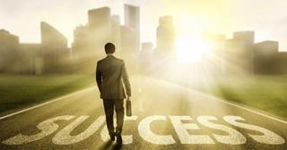 Tử vi hôm nay - 4 tuổi mưu sự dễ thành ngày 15/6/2022