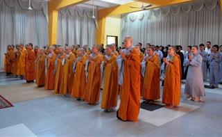 Chắp tay trong Đạo Phật: Hành động đơn giản nhưng có vô số ý nghĩa cao đẹp
