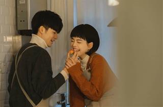 Mùa Thu 2022, ghen tị với 4 cung hoàng đạo may mắn tình cảm, có người yêu lúc nào không hay!