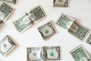 Tử vi hôm nay: 3 con giáp vượng tài lộc ngày 1/10/2022, buôn bán phát tài phát lộc