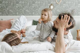 Bố mẹ còn phạm những điều này đừng hỏi tại sao con bạn dễ gặp thất bại