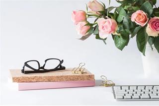 Tử vi thứ 2 ngày 17/4/2023 của 12 con giáp: Hợi tự ti, Thìn mở lòng