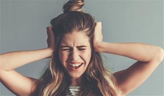 3 chòm sao không ngừng nhớ tình cũ chỉ tại Thủy nghịch hành (21/4 - 14/5/2023)