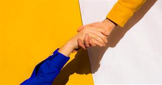 Mùa Hè tới được quý nhân ĐỘ, 4 con giáp đổi vận lên hương vù vù, nằm không hưởng PHÚC