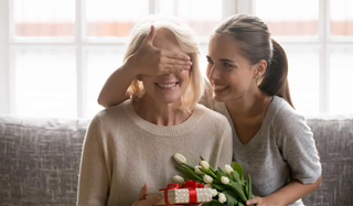 5 chòm sao này được mệnh danh là MẸ CHỒNG quốc dân, siêu tốt với con dâu!