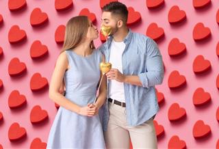 Top 4 chòm sao có tình yêu đáng mơ ước nhất mùa Bảo Bình