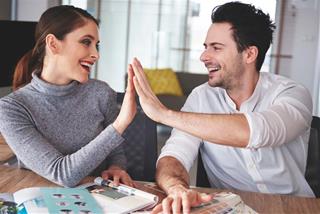 Xếp hạng vận may của 12 chòm sao tháng 2/2024: Ai số đỏ tới mức cơ hội cứ ào ào tới