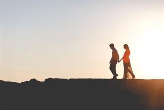 Cách giúp 12 chòm sao giữ được sự độc lập khi yêu, sống đúng với chính mình