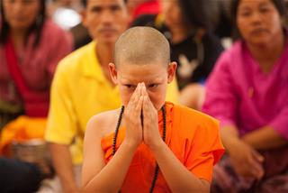 Ý nghĩa của việc chắp tay trong Đạo Phật: Hành động đơn giản nhưng công đức cực lớn!