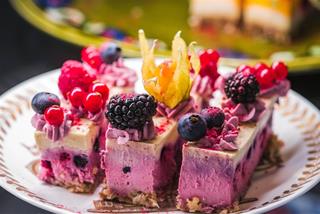 Tử vi thứ 4 ngày 3/4/2024 của 12 con giáp: Sửu cởi mở, Mão xích mích