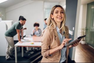 Được vía RỒNG Vàng - 5 con giáp sẽ thăng tiến trong năm 2024, lên bậc bất ngờ!