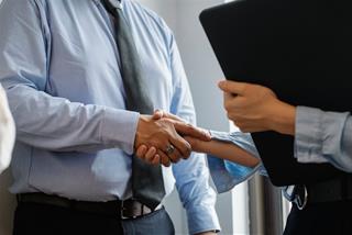 Tinh thần trách nhiệm của 12 con giáp: Ai chẳng ngại gánh vác trọng trách?