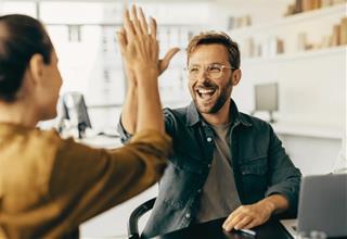 Tử vi hôm nay - Top 3 con giáp may mắn nhất ngày 17/1/2025