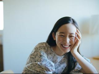 Tử vi hôm nay 2/11/2025 - 4 con giáp có vẻ ngoài tỏa sáng nhất, hạnh phúc và may mắn