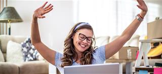 Tử vi hôm nay: 4 con giáp tràn đầy năng lượng ngày 1/11/2025, làm gì cũng thông