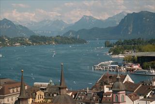 Tử vi thứ 2 ngày 13/10/2025 của 12 con giáp: Mão bồn chồn, Tuất ổn định