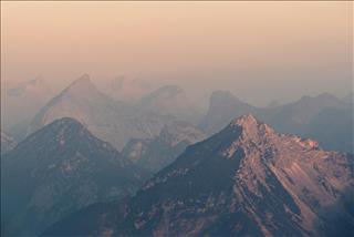 Tử vi Chủ Nhật ngày 16/11/2025 của 12 cung hoàng đạo: Hổ Cáp sáng suốt