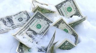 Càng RÉT càng giỏi TÍCH TIỀN: 4 tuổi như kiến tha lâu cũng đầy tổ, mùa ĐÔNG này tiền vàng để chật két